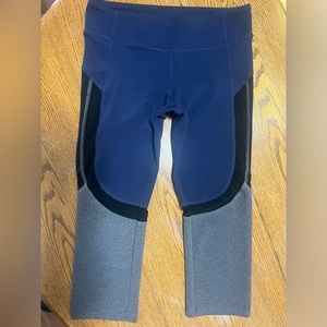 Alo Yoga Leggings size M